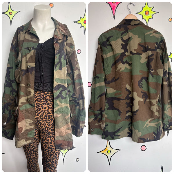 Vintage 90s Camo Military Jacket - Thrashed Grunge Utility Coat - M/L
