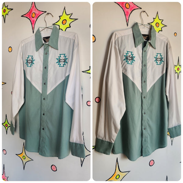 Vintage | Green Mens Western Embroidered Shirt | Size M