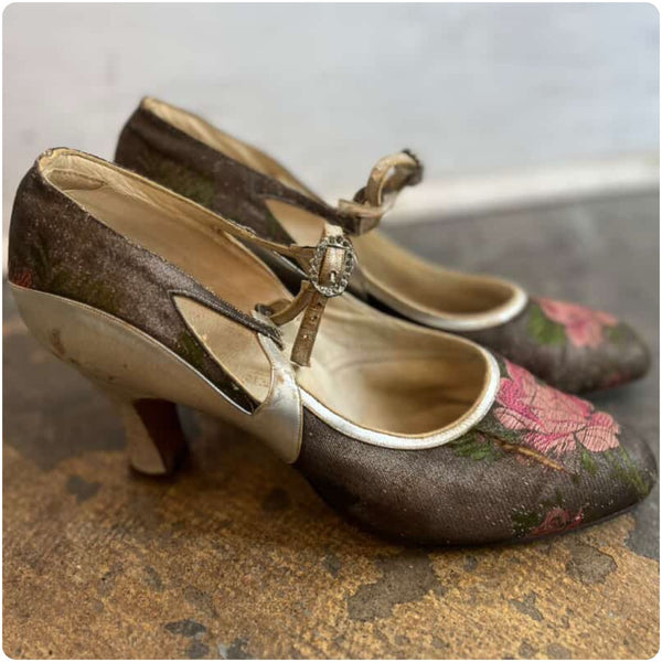 Antique 1920s Art Deco Floral Brocade Silver Lamé & Leather Mary Jane Heels – 6