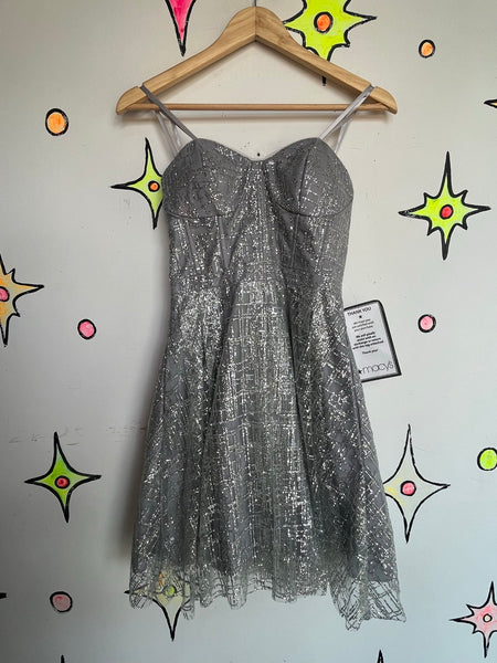 90s Blondie Nites Strapless Silver Glitter Cupcake Prom Dress Y2K Fit & Flare XS