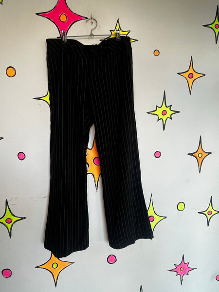 90s Y2K Pinstripe Flare Pants Low Rise Trousers Indie Sleaze Goth Grunge XS