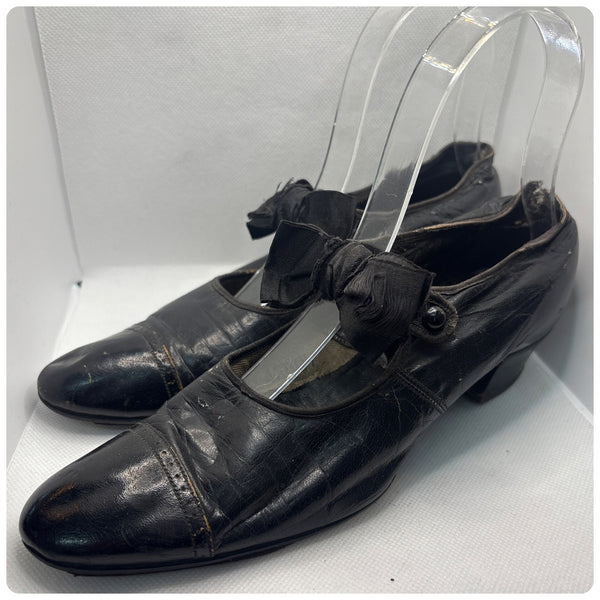 Antique 1910s 20s Black Leather Mary Jane Pumps w Silk Bows - Edwardian – Size 5