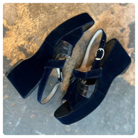 1940s Navy Blue Velvet Peep Toe Wedge Platform Heels - 7.5