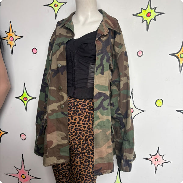 Vintage 90s Camo Military Jacket - Thrashed Grunge Utility Coat - M/L