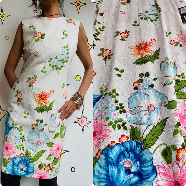 Vintage 1960s | A Line Rainbow Floral Groovy GoGo Mod Spring Mini Dress | S 6