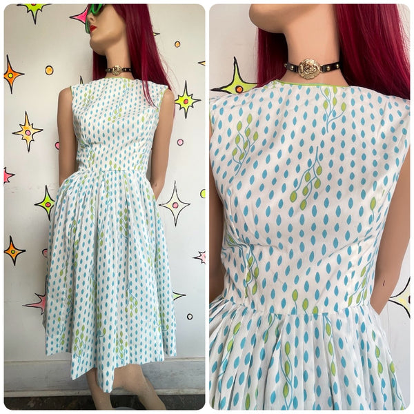 Vintage 1950s White Blue Floral Twirl Dress Retro Rockabilly Fit & Flare S