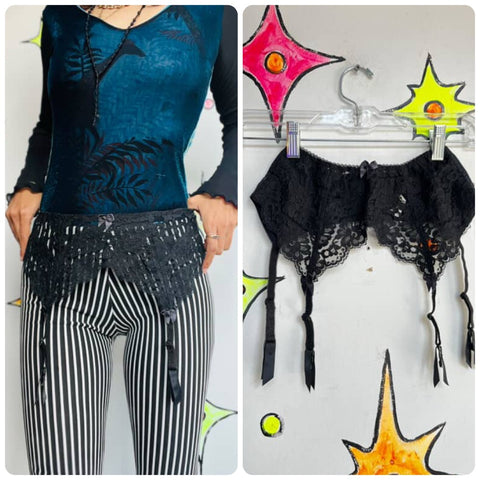 Vintage Victoria’s Secret Black Lacey Whimsy Goth Lolita Garter Belt – Size P/S