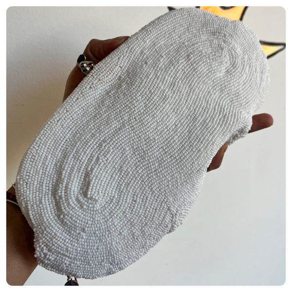 Vintage 1950s | White Beaded Evening Glam Kisslock Purse Bag Handbag Mini Clutch