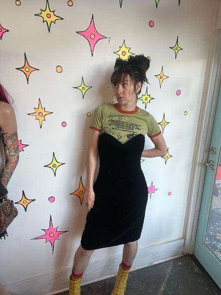 80s Black Velvet Mini Dress Goth Vamp Party Cocktail Faux Pearl Trim Dress M