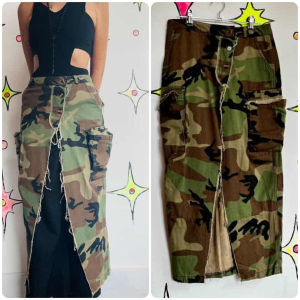 Vintage Camo Maxi Skirt w Front Slit | Y2K Grunge Sexy Utility Army Military | S