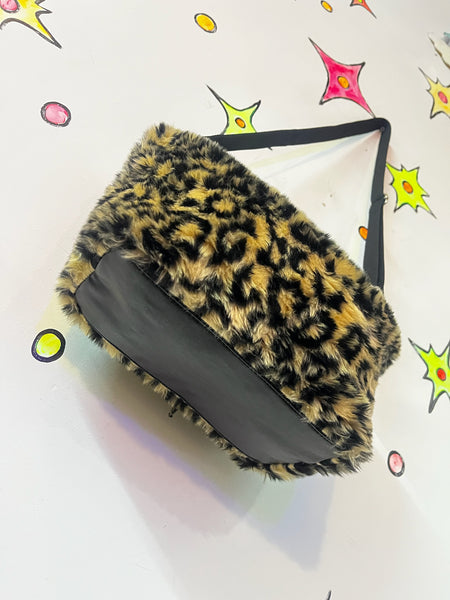 Vintage | Fuzzy Leopard Print Faux Fur Crossbody Bag Handbag Purse