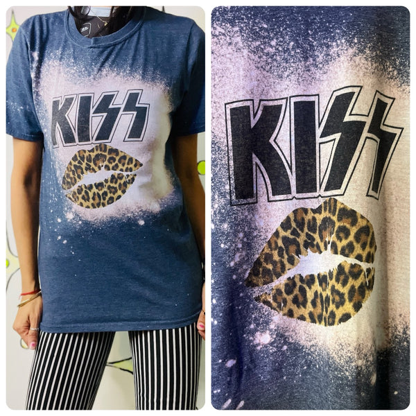 Vintage KISS Band Concert T-Shirt - Rock Metal Glam Graphic Tee S/M