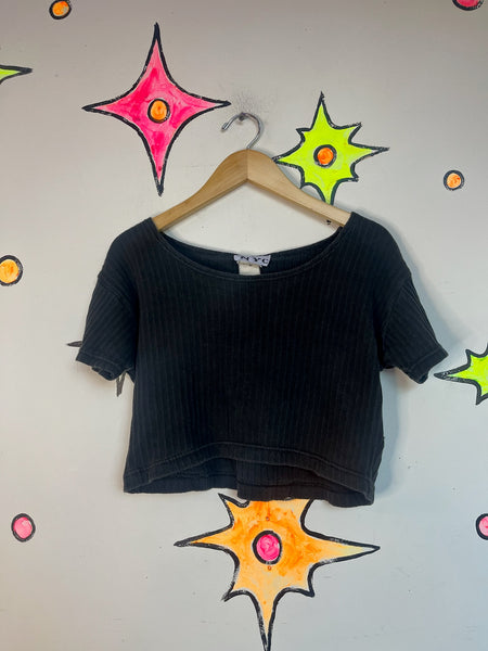Vintage 80s 90s Black Ribbed Crop Top T-Shirt | Boho Witchy Goth Tee – M
