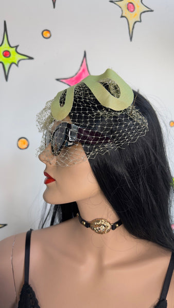 Vintage 1950s Pastel Green Lace Fascinator Veil Whimsy Net Cage Hat Coquette