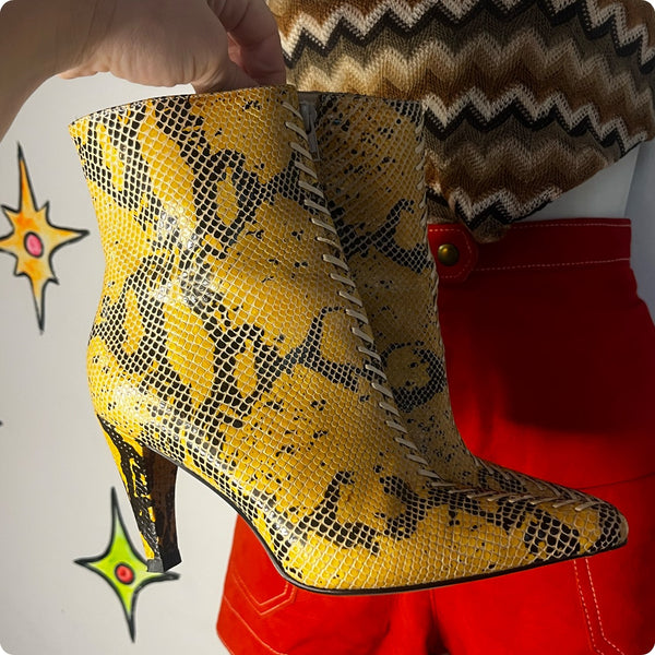 Vintage 90s Y2K | Gianni Bini Yellow Leather Snakeskin Retro Ankle Boots | 6M