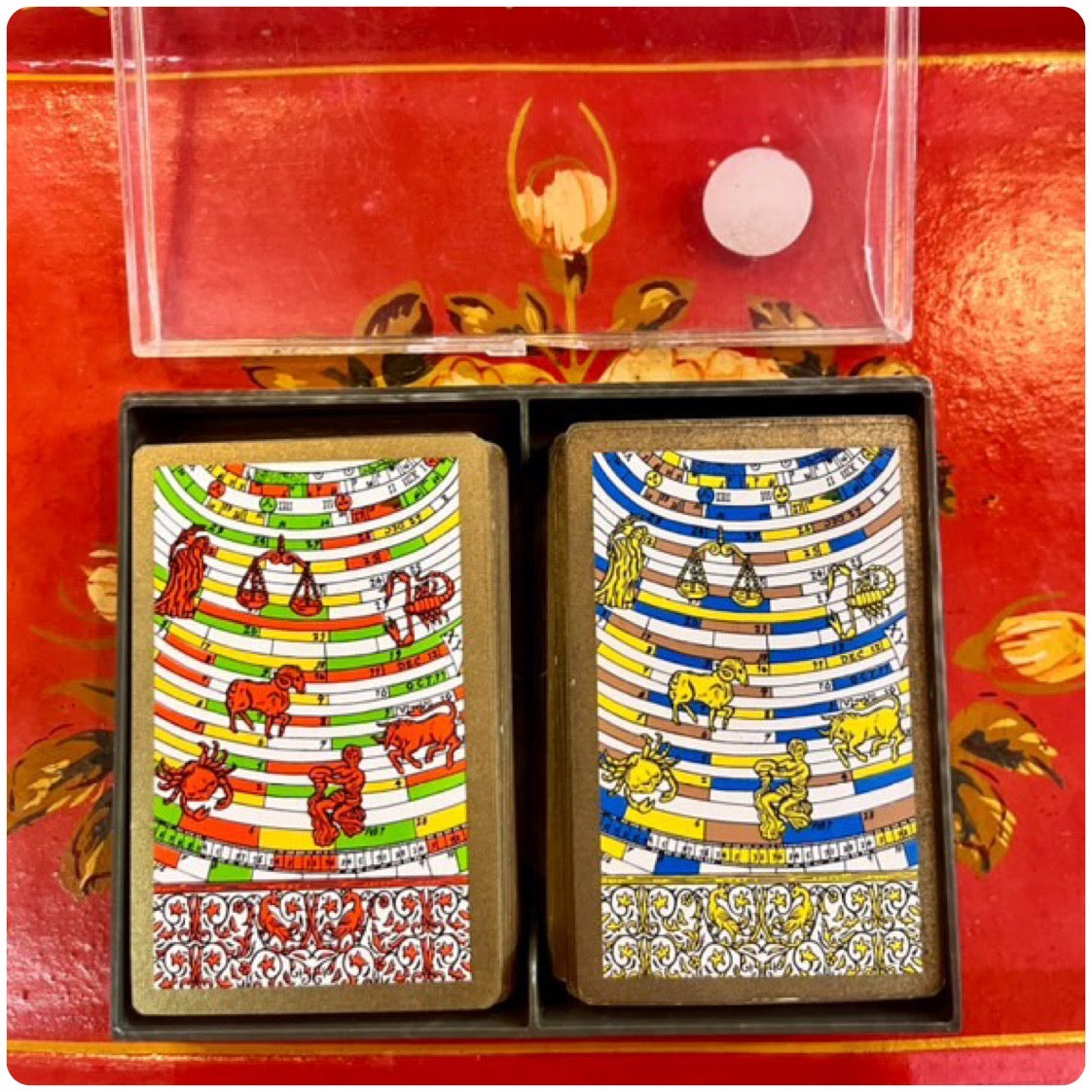 Elegante Stancraft Nu-Vue Playing Cards | Horroscope | Pair