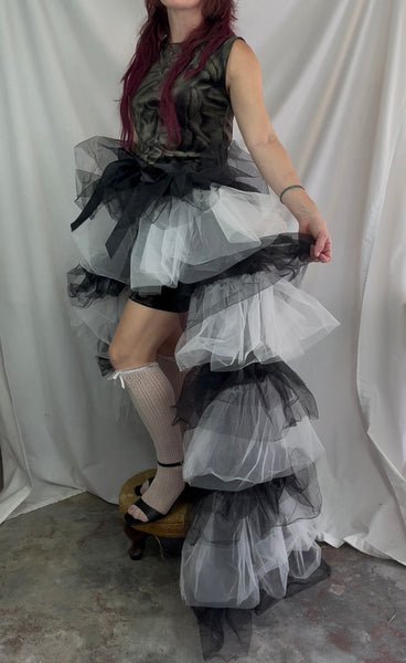 Y2K Black & White Tulle Petticoat Tutu Skirt | Fairy Grunge Goth Cupcake Skirt