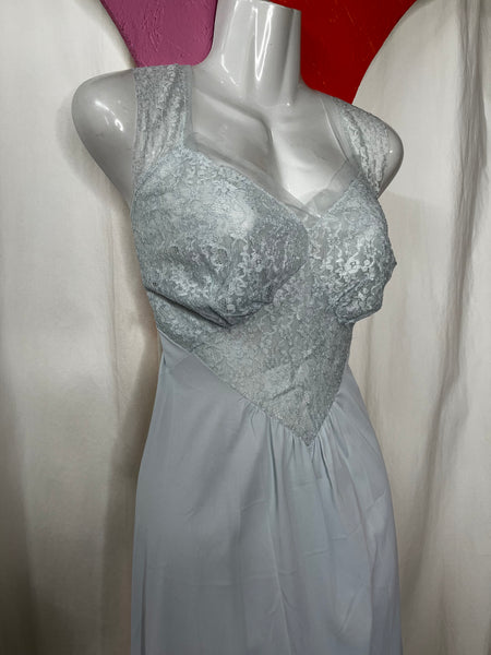 Vintage 50s 60s | Blue Nylon and Lace Slip | 34