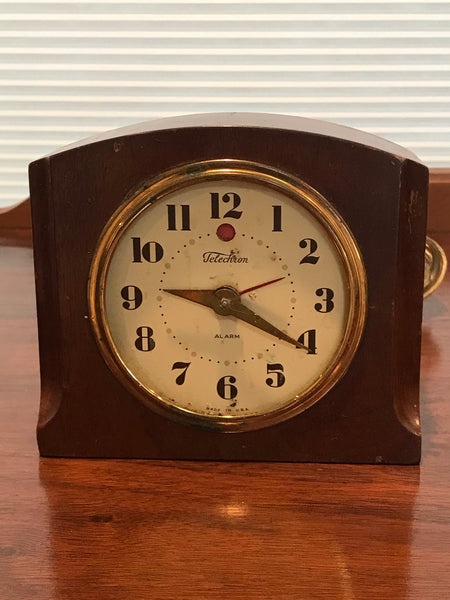 Vintage | Telechron Electric Clock by GE |Solid Wooden Case