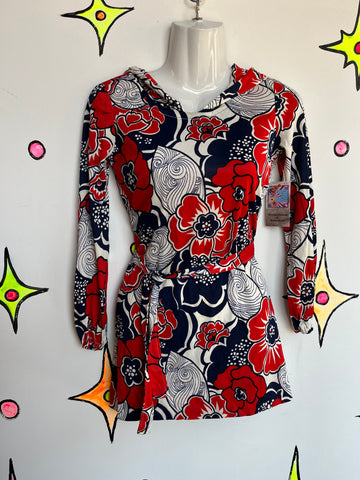 Vintage 60s | Groovy Psychedelic MOD GoGo Mod Groovy Mini dress or Top | Small