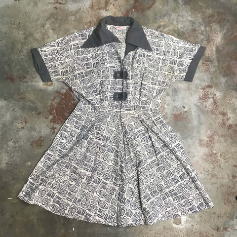 Vintage 1950s | Gray Swing Full Swing Skirt Pin Up Cotton Tiki Party Dress | M