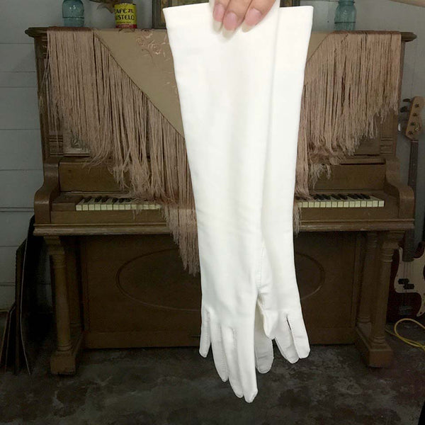 Vintage 50s 60s | White Cream Nylon gloves