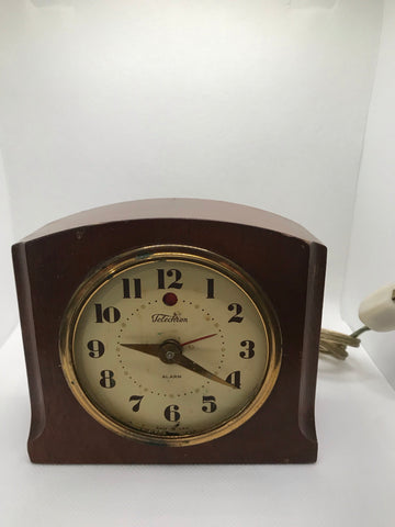 Vintage | Telechron Electric Clock by GE |Solid Wooden Case