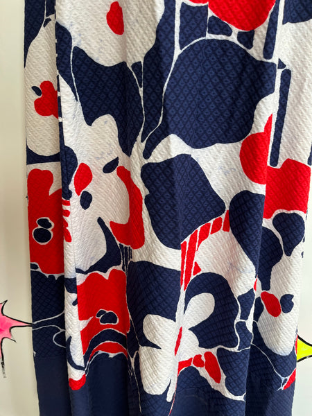 Vintage 60s 70s | Groovy Quilted Flower Power Maxi Dress | L