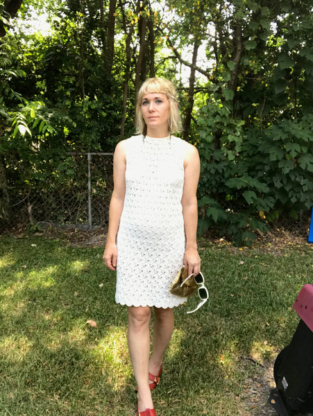 Vintage 1960s | White Crocheted GoGo Mod Scooter Groovy Mini dress | S/M