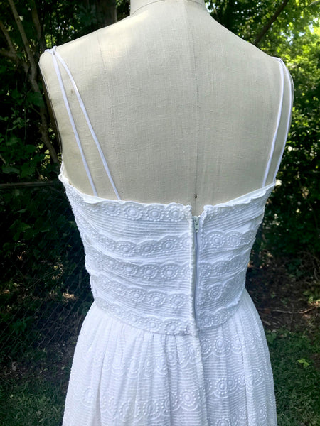 Vtg 50s 60s | White Emma Domb Lace Tiered Bohemian Prom Party Wedding Dress | S