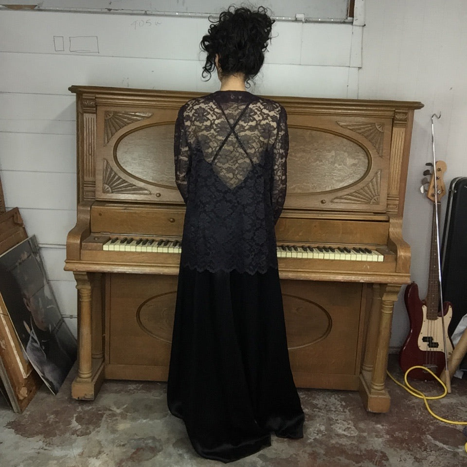 Vintage 70s | Black Goddess Boho Disco Capelet Lace Jacket Maxi Slip D   Fashion Time Machine