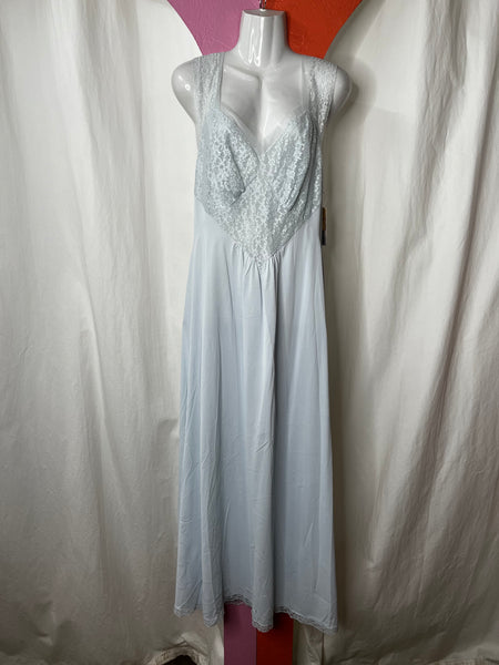 Vintage 50s 60s | Blue Nylon and Lace Slip | 34