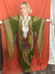 Vintage 1970s | Kaftan Muumuu Boho Hippie Gown Dashiki Bell Sleeve Dress | XL