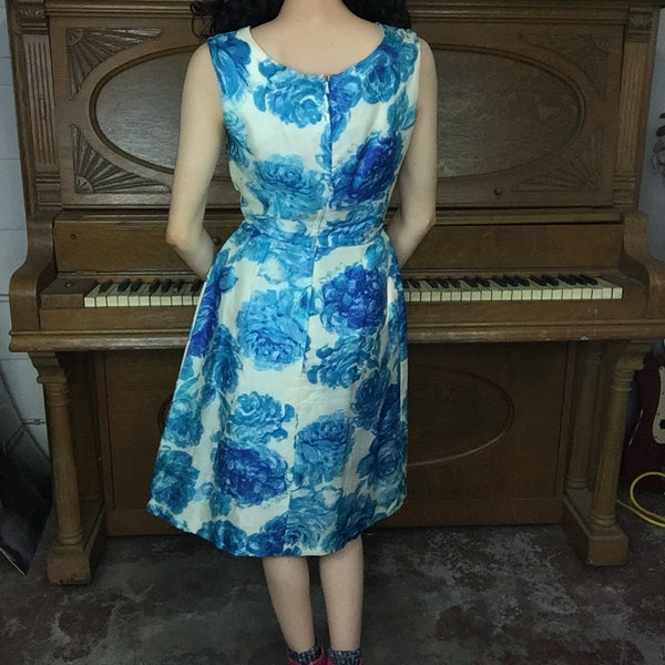 Vintage 50s 60s | MOD Blue Floral Wiggle Party Dress | Size XS
