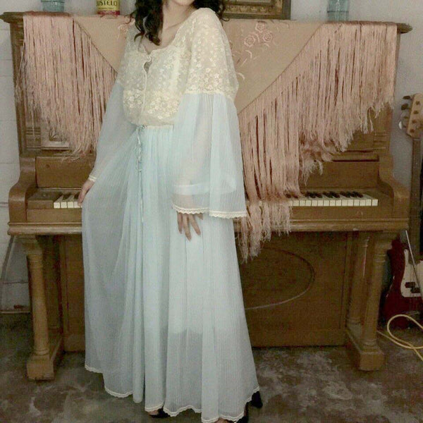 Vintage 60s Blue Double Layer Chiffon and Lace Robe | M/L