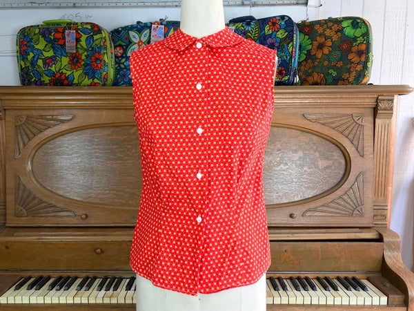 Vintage 50s | Red Pintuck Cotton Button Down Collared Sleeveless Blouse Top | S