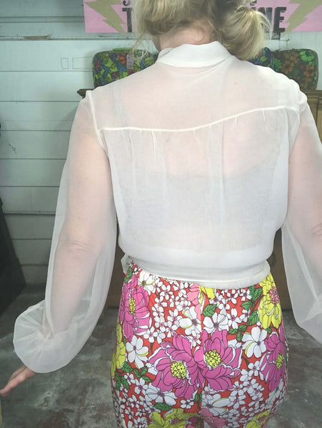 Vintage 90s does 70s | Oscar De La Renta Sheer Poet Sleeve Edwardian Blouse | 6