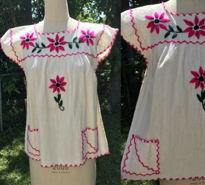 VTG 70s | Mexican Hippie Boho Cotton Boho Embroidered Blouse | Size S/M