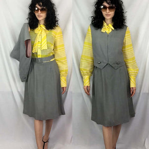 Vintage 60s 70s | Yellow Mod Twiggy Big Bow Neck GoGo Groovy Mini Dress | L