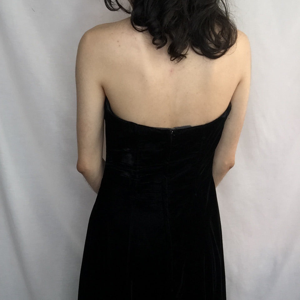 Vintage 90s | Black Velvet Jessica McClintock Gunne Sax Maxi Gown Dres Fashion Time Machine Vintage 90s | Black Velvet Jessica McClintock Gunne Sax Maxi Gown Dres Fashion Time Machine