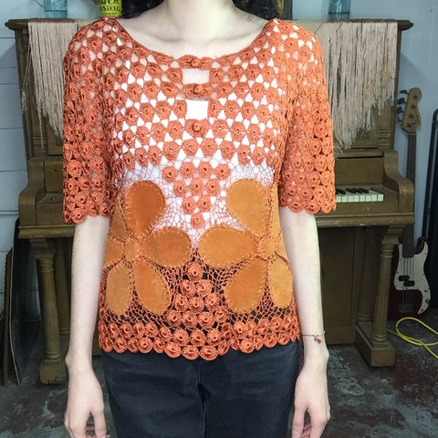 Vintage 70s | Orange Leather Patch Crochet Hippie Boho Flower Power Top | Size M