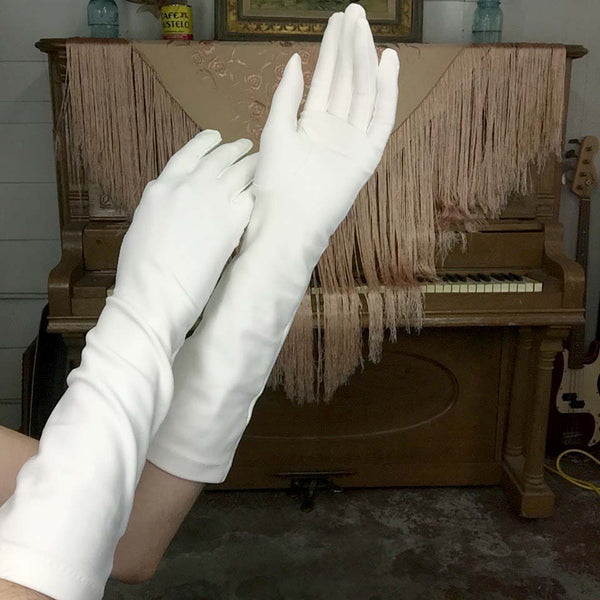 Vintage 50s 60s | White Cream Nylon gloves