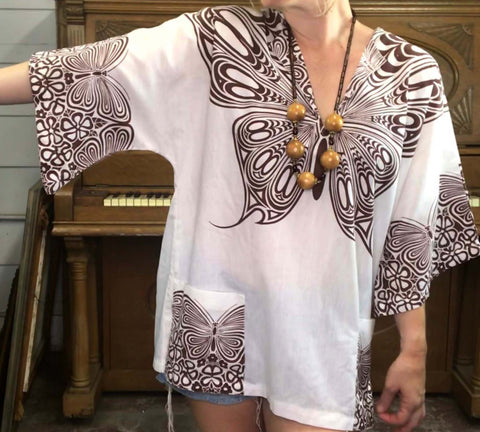 Vintage 70s | Butterfly Hippie Boho Dashiki Bell Sleeve Shirt Blouse | Free Size