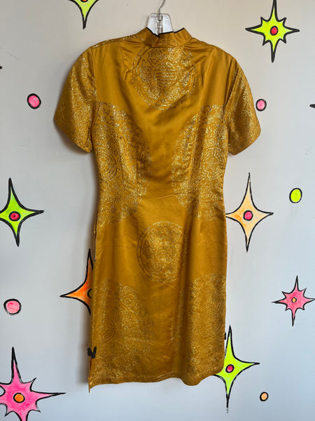 Vintage Asian 60s | Gold Wiggle Dress Geisha Cheongsam | Size M