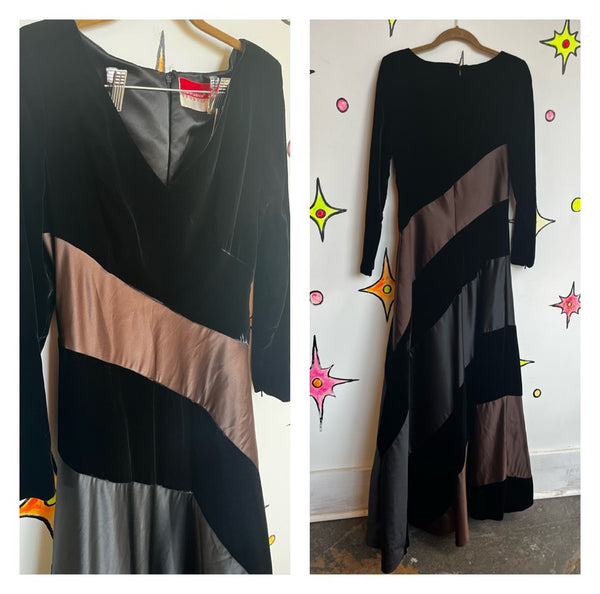 Vintage 90s Y2K | Black Velvet Oscar De La Renta Maxi Gown Dress | Size 6