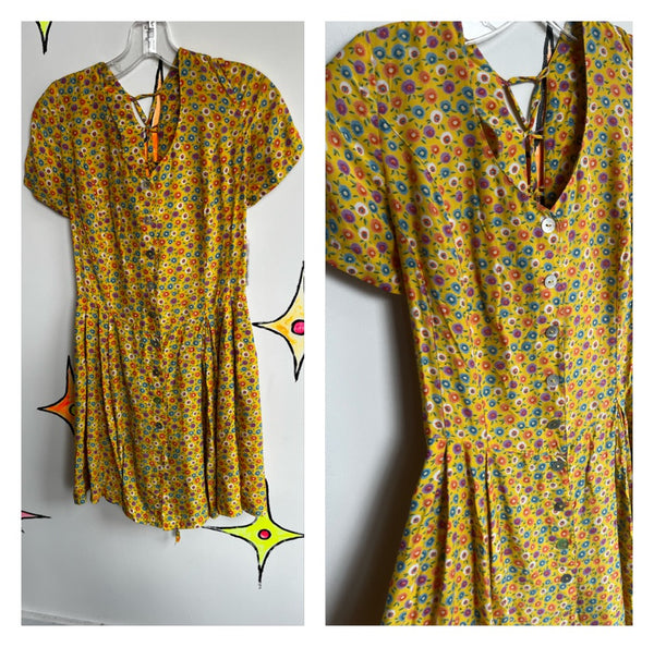 Vintage 90s | Yellow Rainbow Flower Power Lace up mini Dress | S M